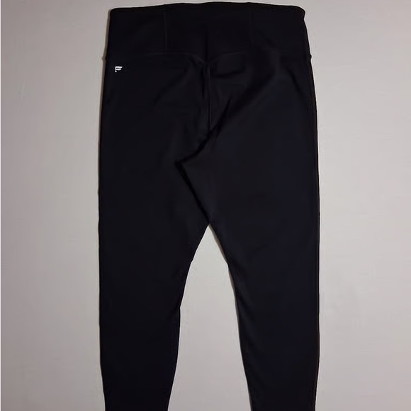 Black Fabletics Motion 365 Leggings / Black Fabletics Leggings - Picture 3 of 8